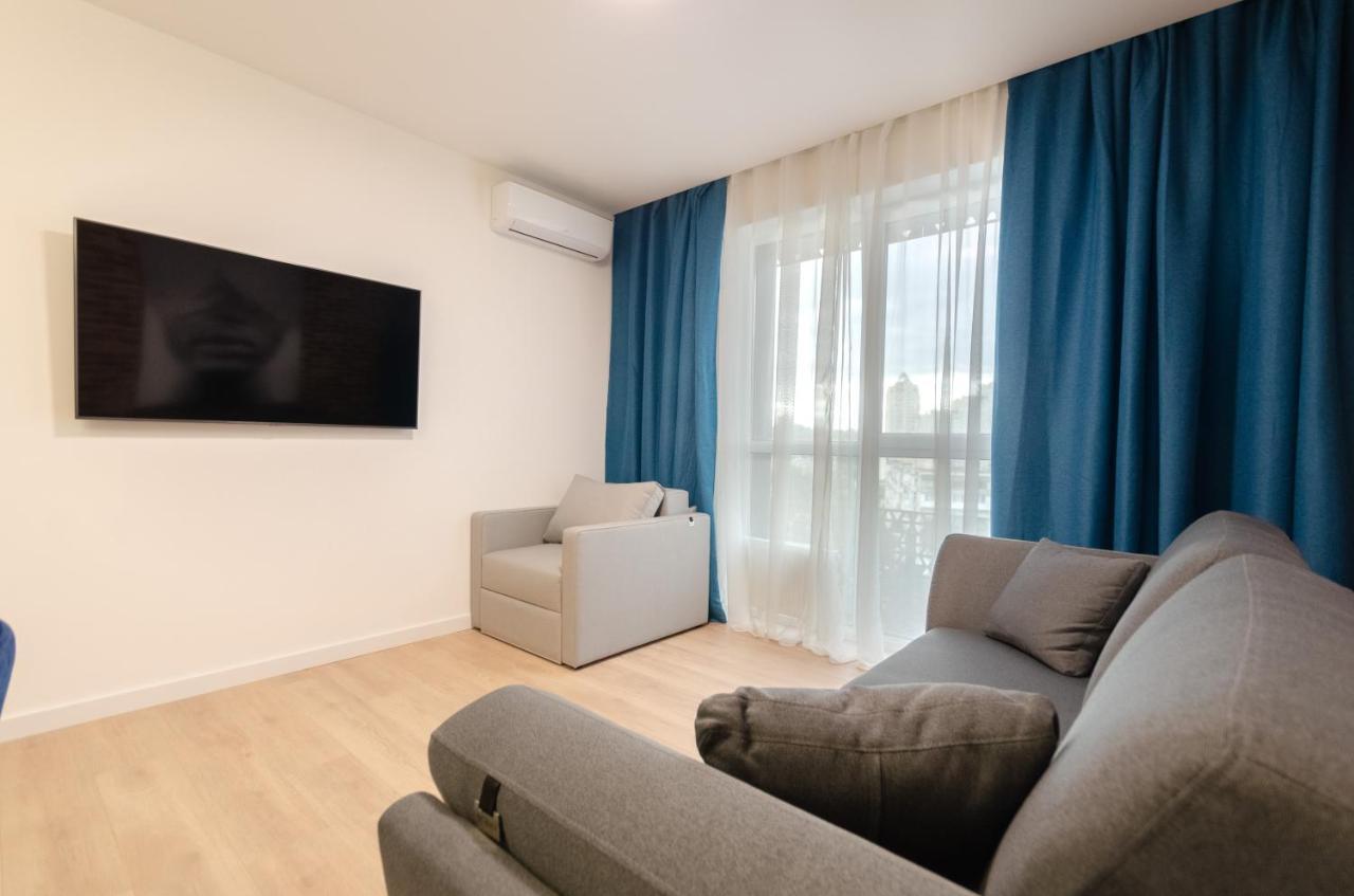 Petrovdom 12-95 Loft Apartments At Rc Kvartet, 16Г Vasyl Lypkivskyi Street 基輔 外观 照片