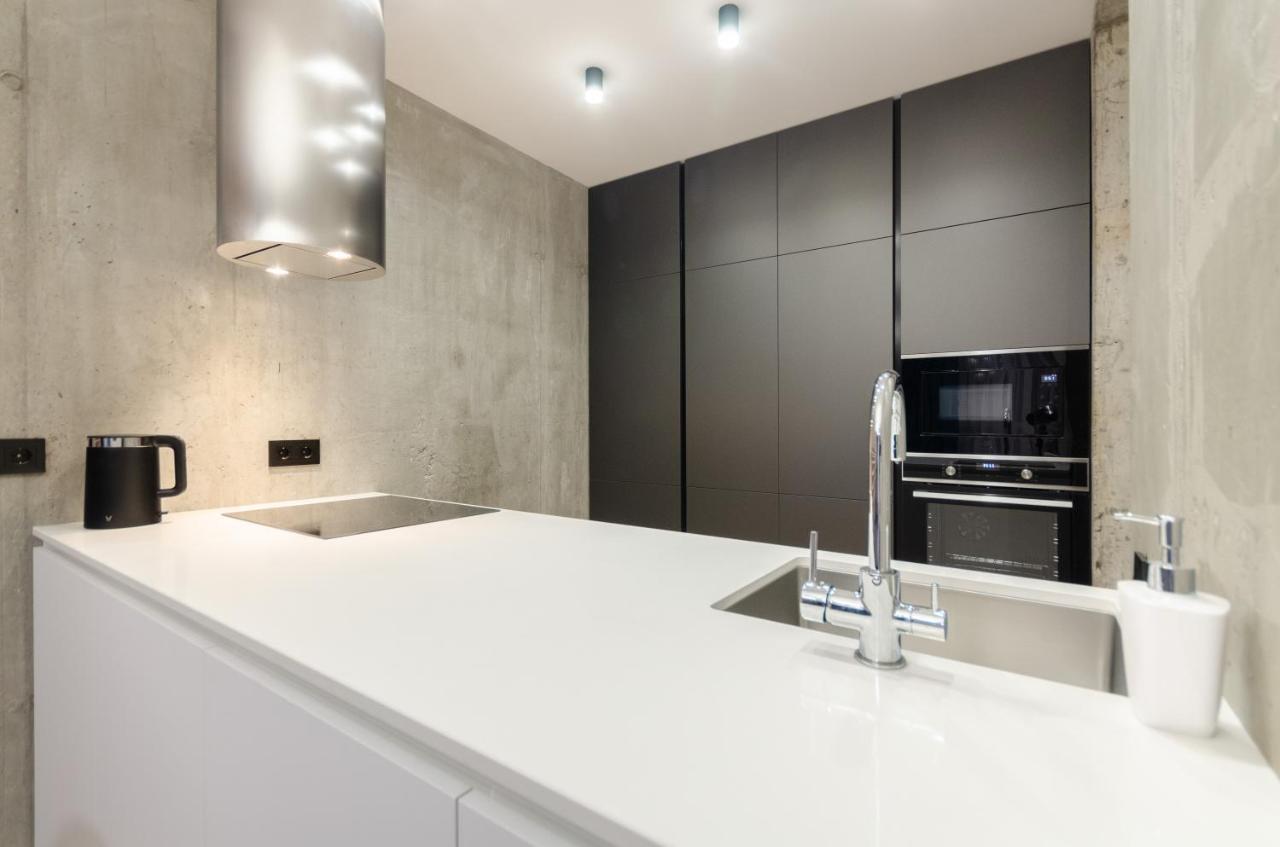 Petrovdom 12-95 Loft Apartments At Rc Kvartet, 16Г Vasyl Lypkivskyi Street 基輔 外观 照片