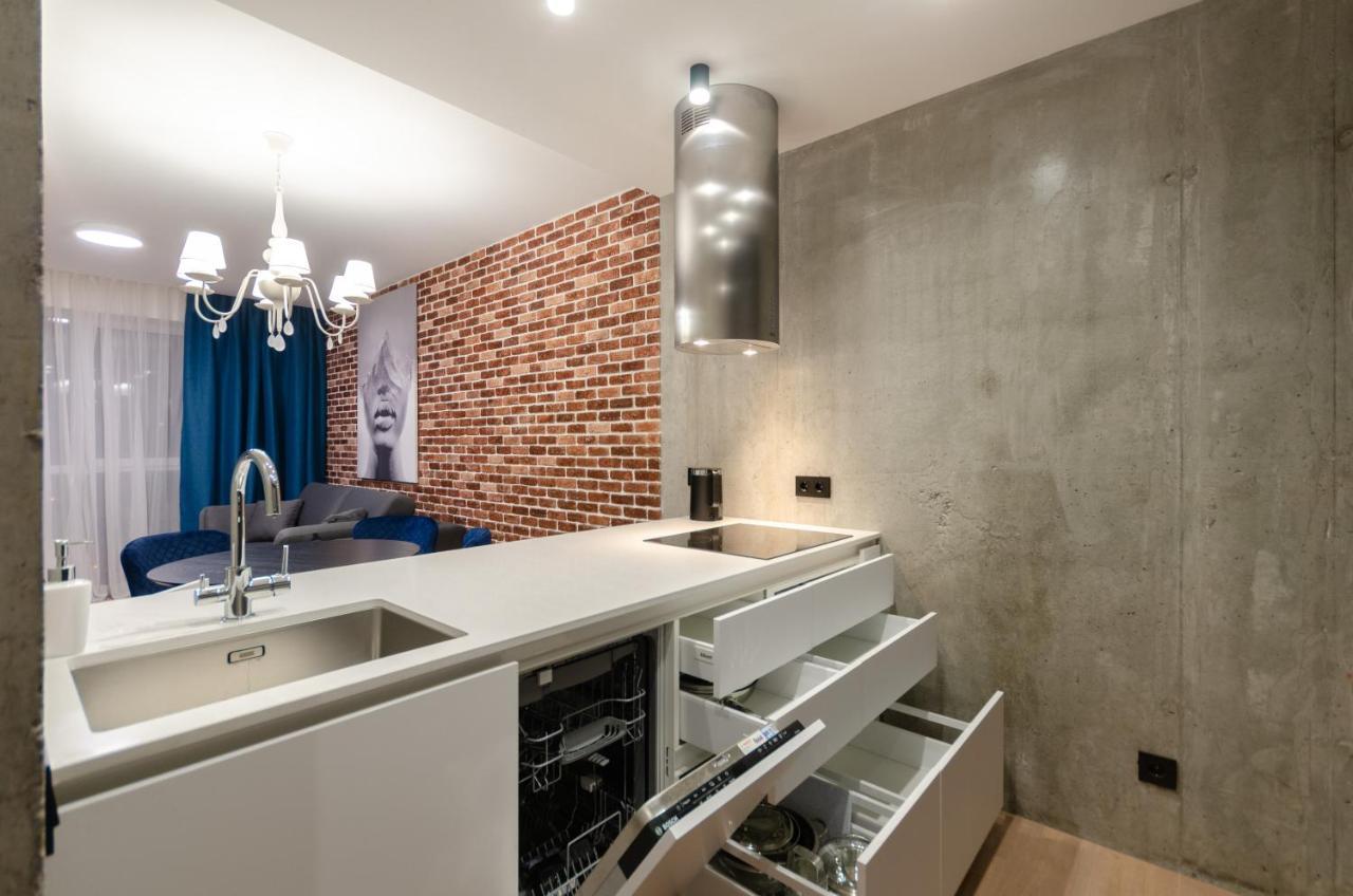 Petrovdom 12-95 Loft Apartments At Rc Kvartet, 16Г Vasyl Lypkivskyi Street 基輔 外观 照片