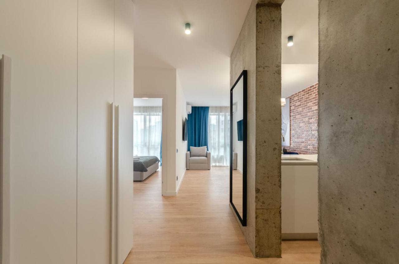 Petrovdom 12-95 Loft Apartments At Rc Kvartet, 16Г Vasyl Lypkivskyi Street 基輔 外观 照片