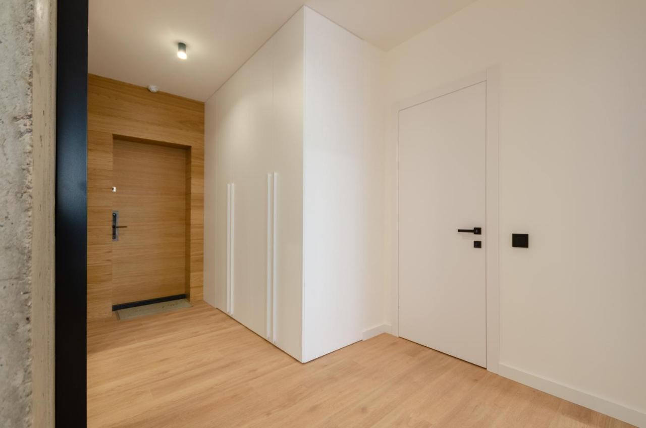 Petrovdom 12-95 Loft Apartments At Rc Kvartet, 16Г Vasyl Lypkivskyi Street 基輔 外观 照片