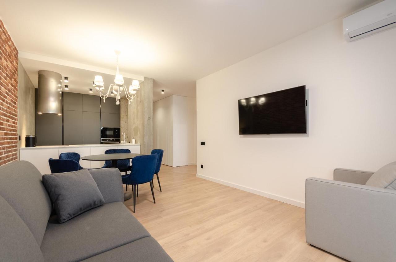 Petrovdom 12-95 Loft Apartments At Rc Kvartet, 16Г Vasyl Lypkivskyi Street 基輔 外观 照片