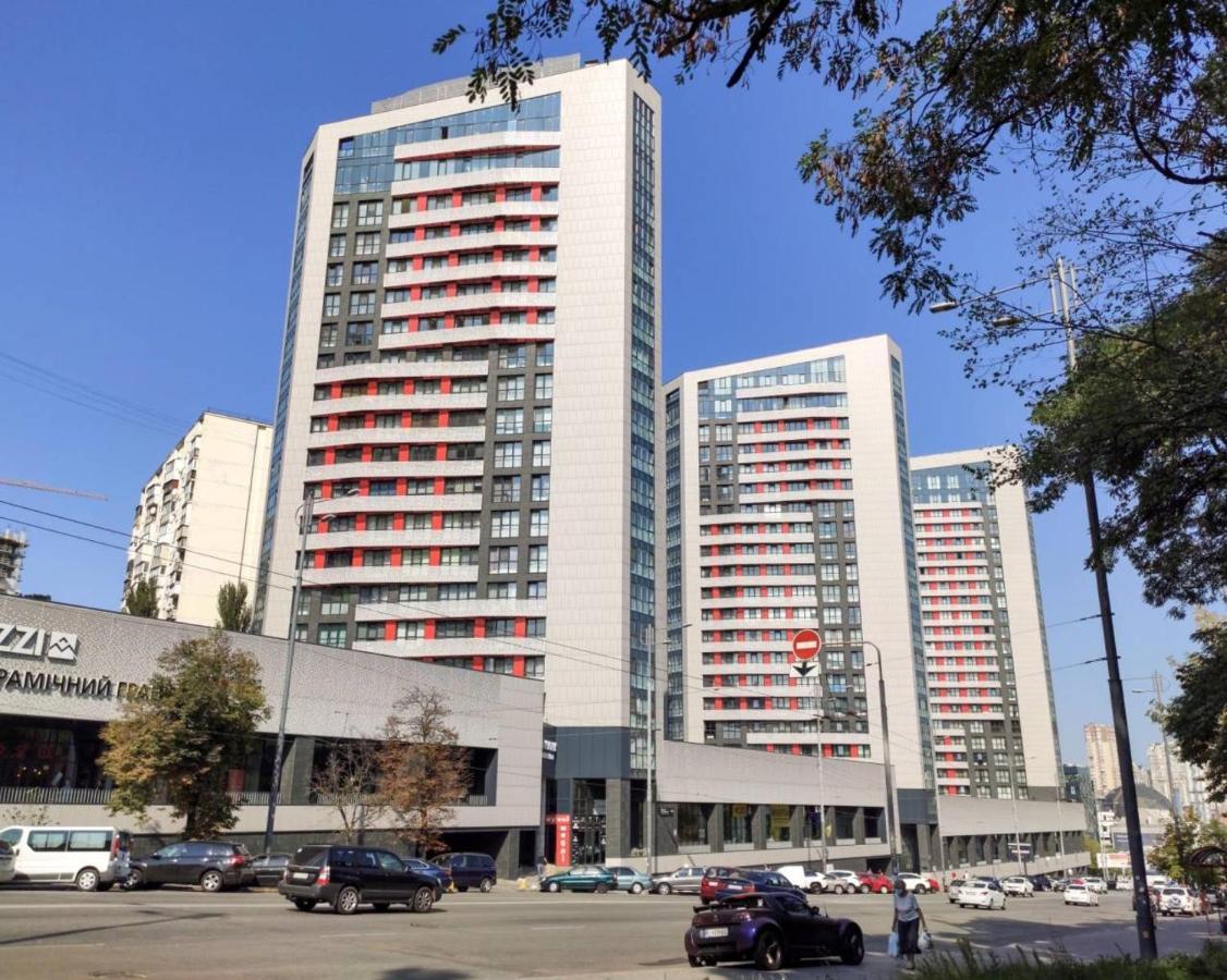 Petrovdom 12-95 Loft Apartments At Rc Kvartet, 16Г Vasyl Lypkivskyi Street 基輔 外观 照片