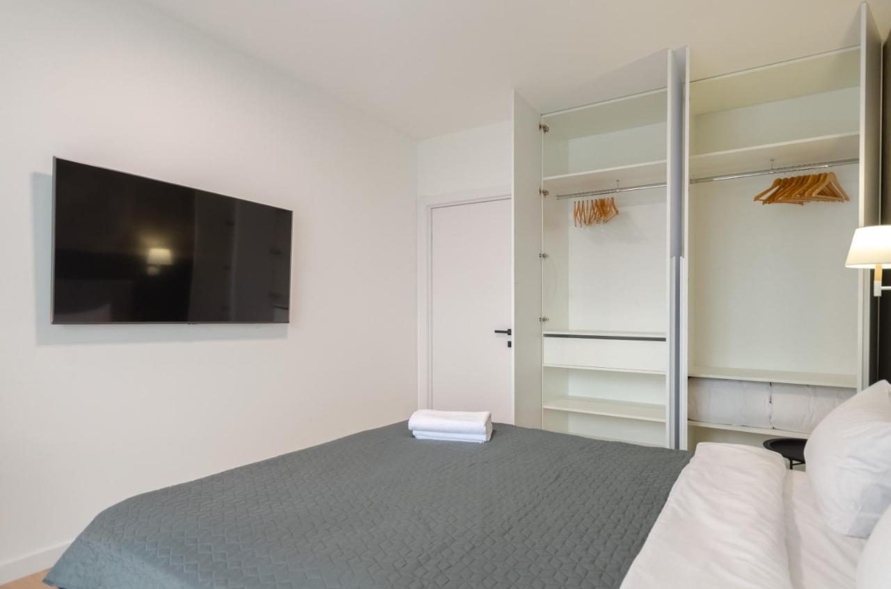 Petrovdom 12-95 Loft Apartments At Rc Kvartet, 16Г Vasyl Lypkivskyi Street 基輔 外观 照片